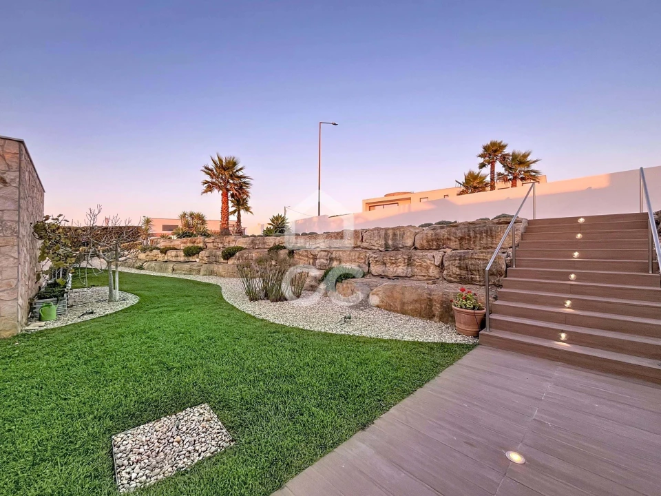 Moradia T4 para Venda em Foz do Arelho Foto 18