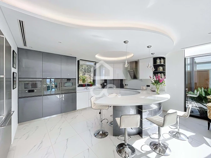 Moradia T4 para Venda em Foz do Arelho Foto 3