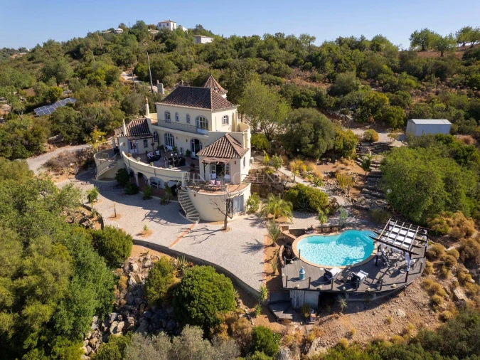 Moradia T4 para Venda em Santa Catarina da Fonte do Bispo Foto 36