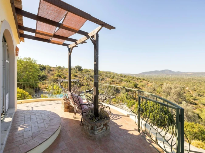 Moradia T4 para Venda em Santa Catarina da Fonte do Bispo Foto 20