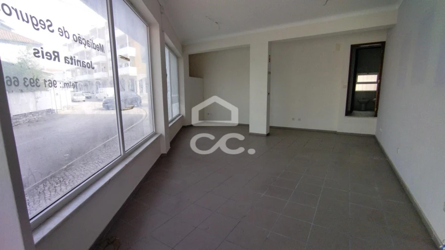 Negócio para Arrendamento em Marinha Grande Foto 6