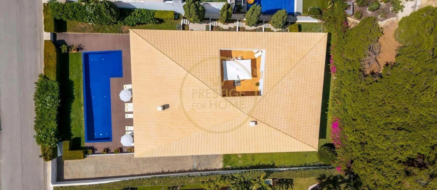 Moradia T9 para Venda em Almancil Foto 58