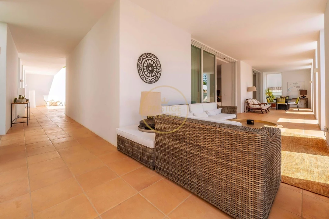 Moradia T9 para Venda em Almancil Foto 7