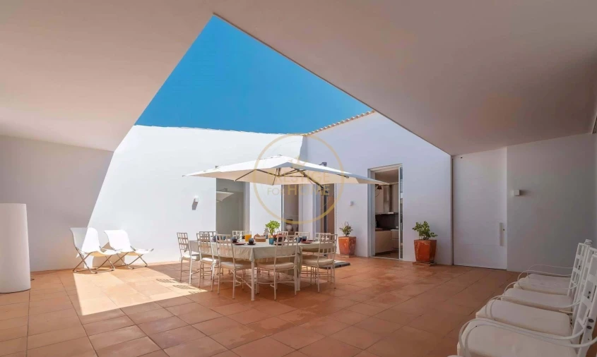 Moradia T9 para Venda em Almancil Foto 8