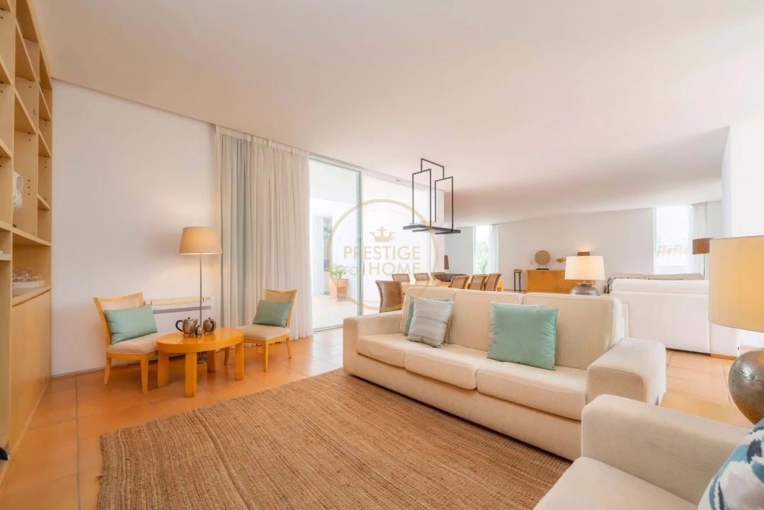 Moradia T9 para Venda em Almancil Foto 2