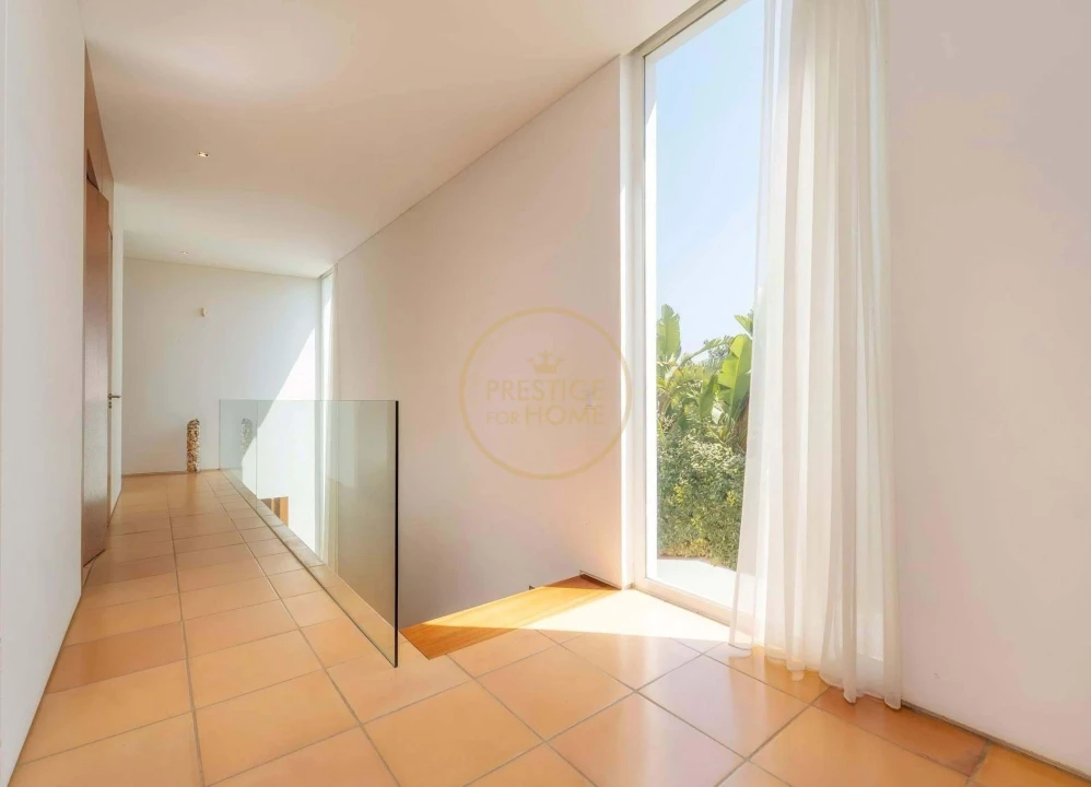 Moradia T9 para Venda em Almancil Foto 13