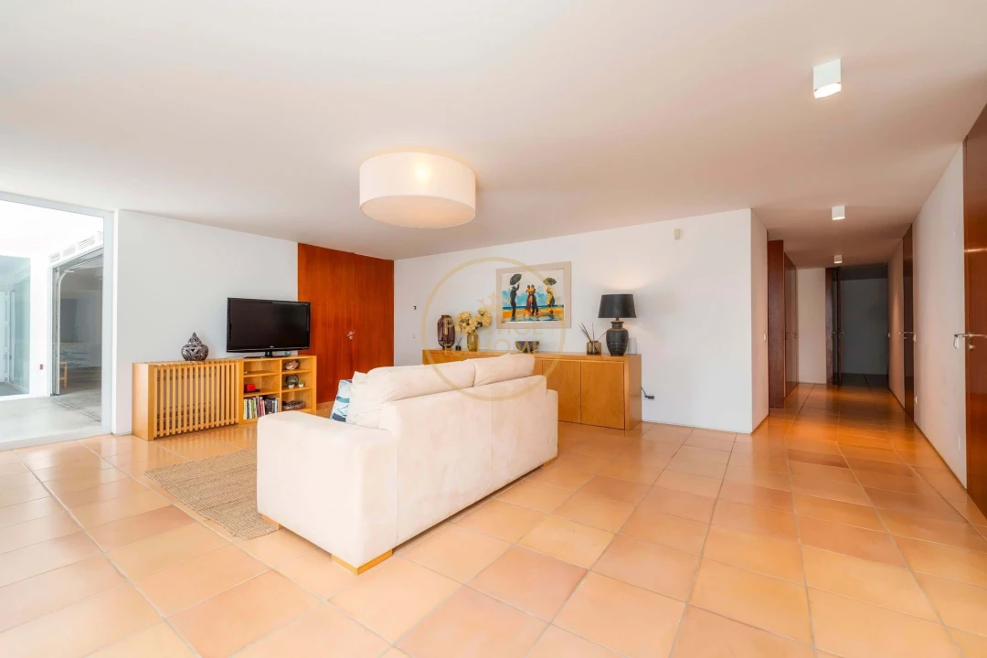 Moradia T9 para Venda em Almancil Foto 27