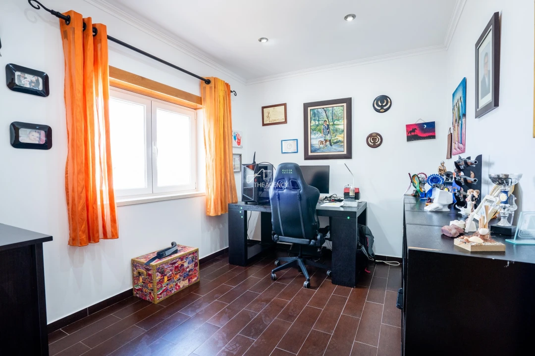 Quinta T4 para Venda em Salir de Matos Foto 24