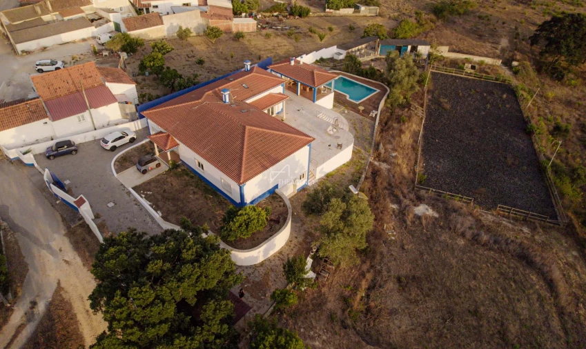 Quinta T4 para Venda em Salir de Matos Foto 35