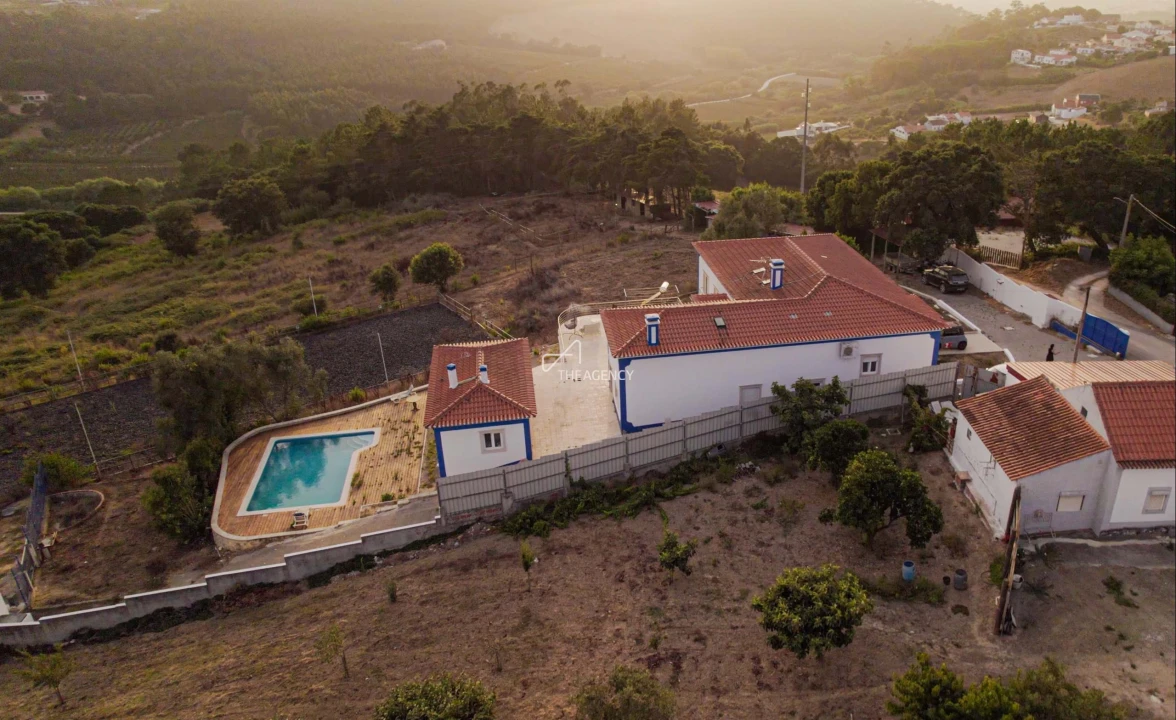 Quinta T4 para Venda em Salir de Matos Foto 3