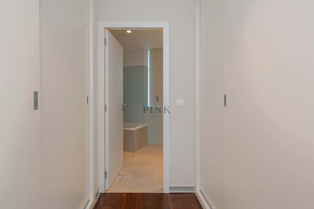 Apartamento T4 para Venda em Funchal (Se) Foto 28