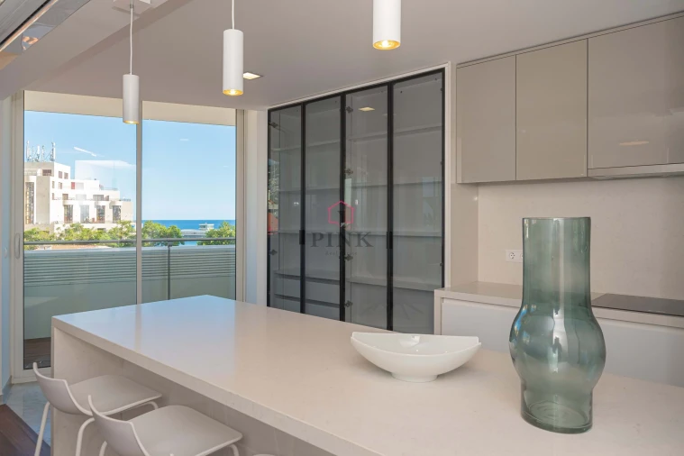 Apartamento T4 para Venda em Funchal (Se) Foto 8