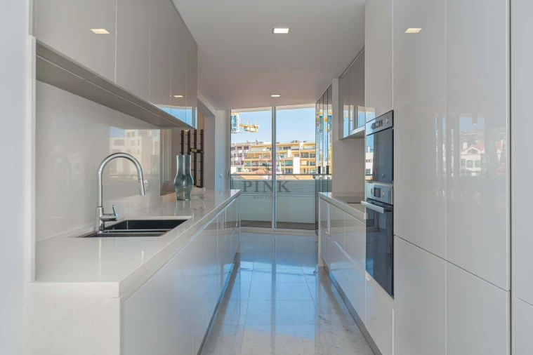 Apartamento T4 para Venda em Funchal (Se) Foto 11