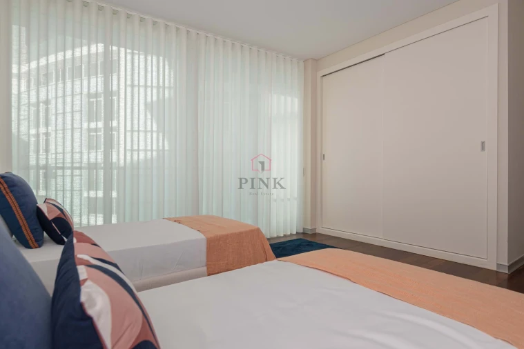 Apartamento T4 para Venda em Funchal (Se) Foto 23