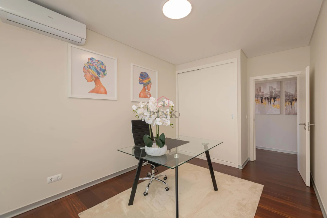 Apartamento T4 para Venda em Funchal (Se) Foto 17