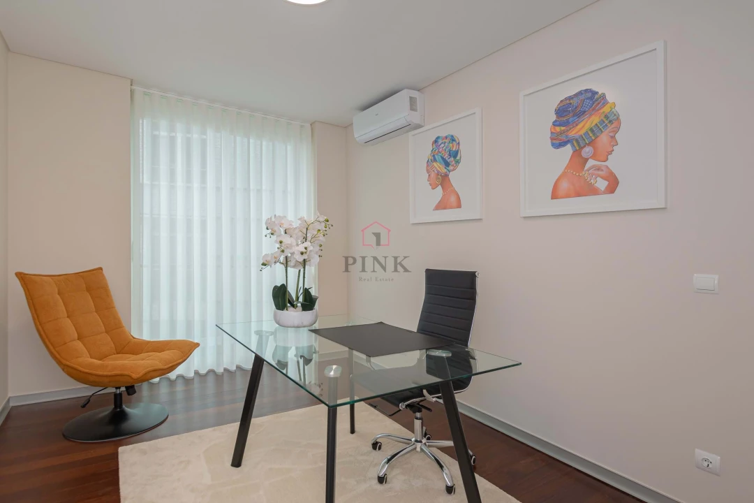 Apartamento T4 para Venda em Funchal (Se) Foto 16