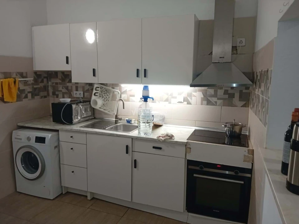 Moradia T1 para Venda em Ameixial Foto 14