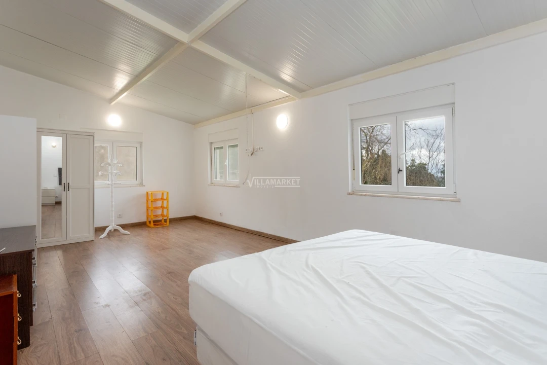 Moradia T1 para Venda em Ameixial Foto 18