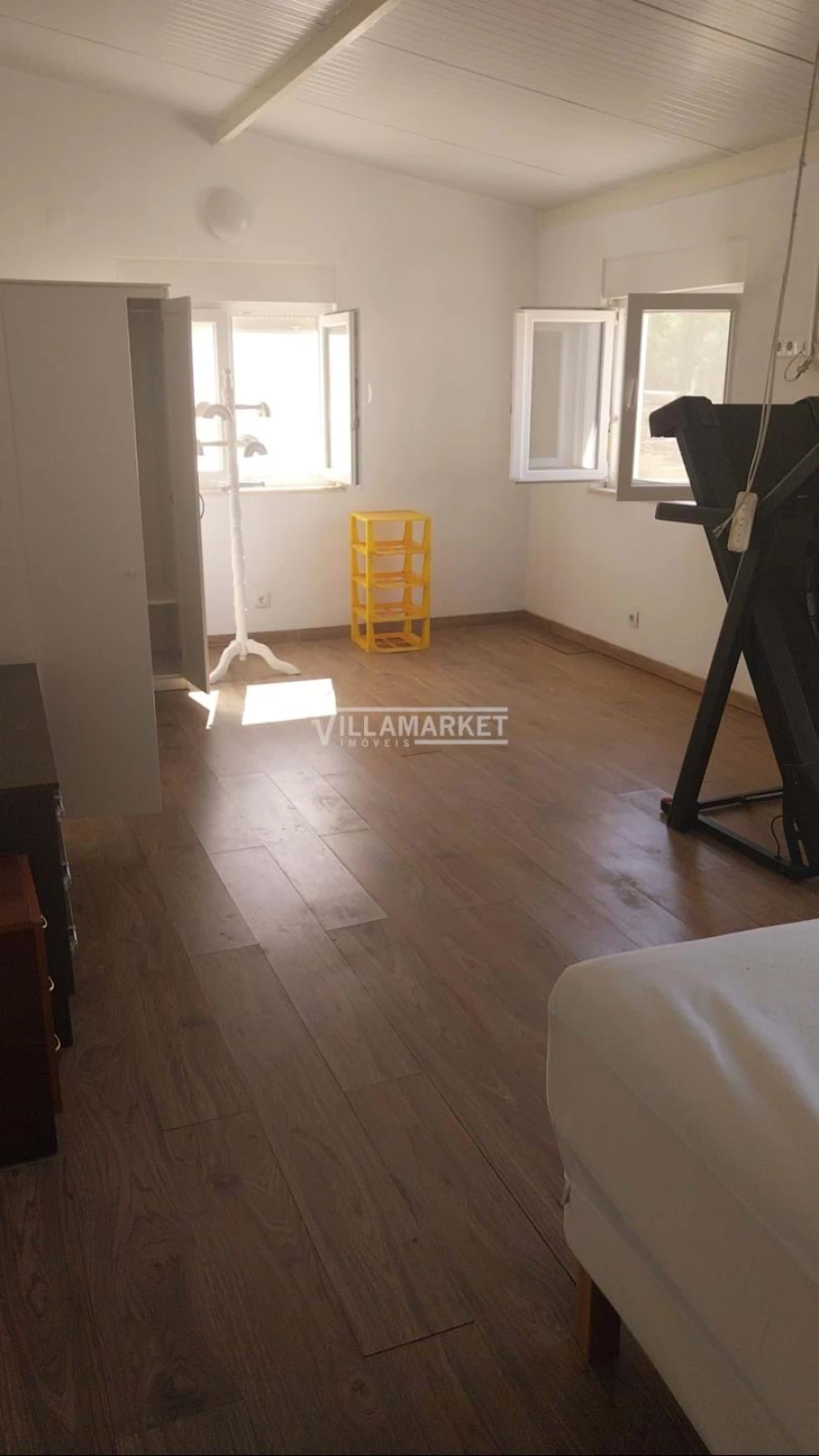 Moradia T1 para Venda em Ameixial Foto 9