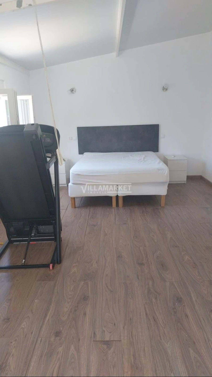 Moradia T1 para Venda em Ameixial Foto 10