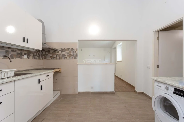 Moradia T1 para Venda em Ameixial Foto 10