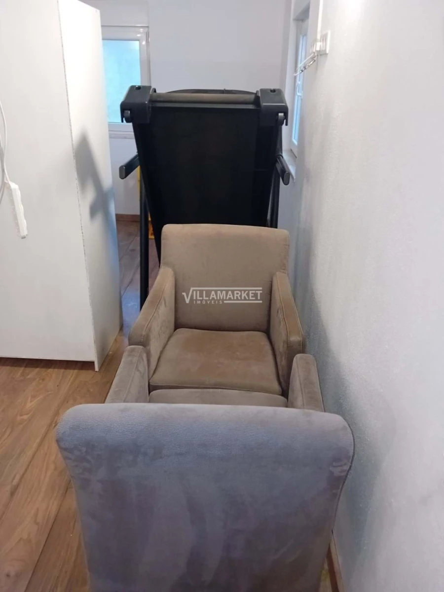 Moradia T1 para Venda em Ameixial Foto 19