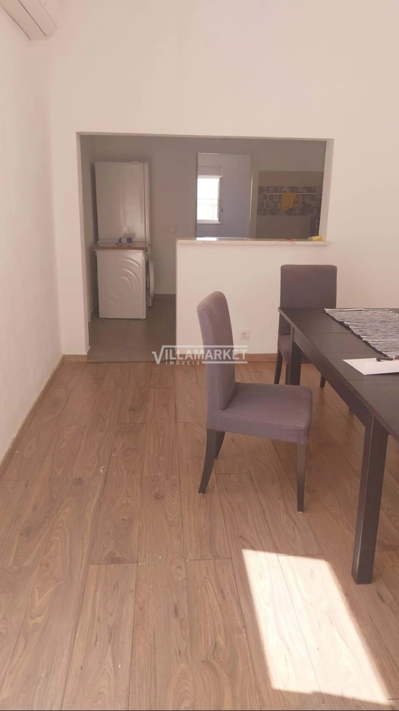 Moradia T1 para Venda em Ameixial Foto 2