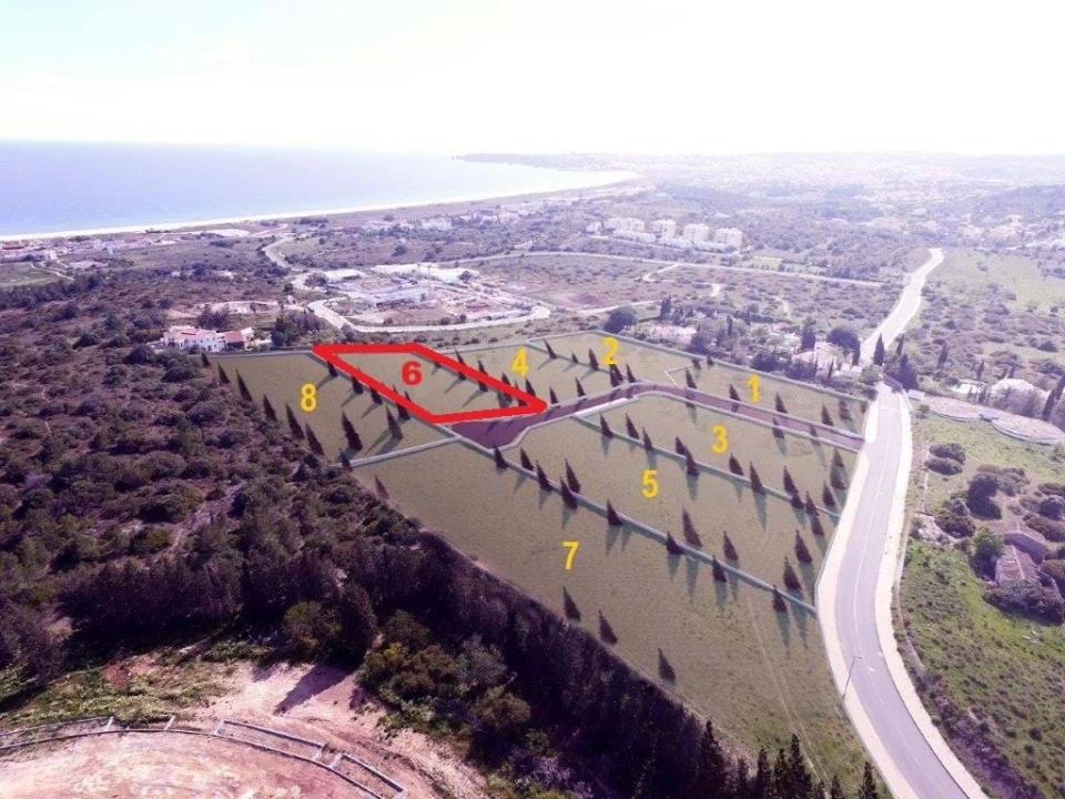 Terreno para Venda em Lagos (São Sebastião e Santa Maria) Foto 6