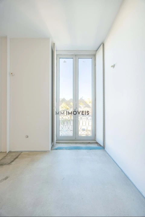 Apartamento T1 para Venda em Lordelo do Ouro e Massarelos