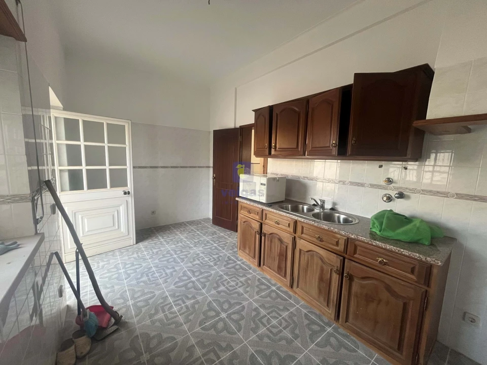 Negócio para Venda em Atouguia da Baleia Foto 10