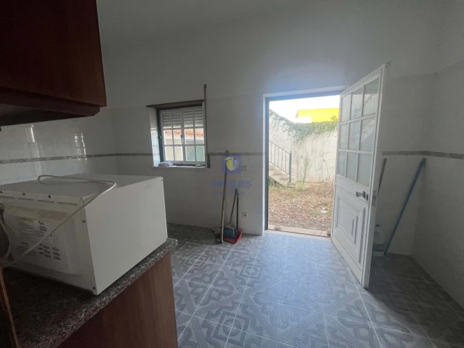 Negócio para Venda em Atouguia da Baleia Foto 8