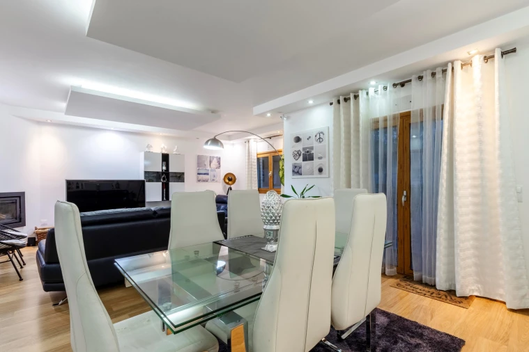 Moradia T4 para Venda em Rio de Mouro Foto 16