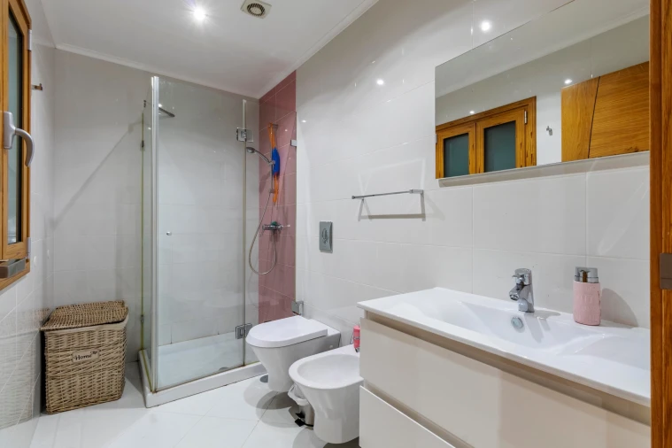 Moradia T4 para Venda em Rio de Mouro Foto 66