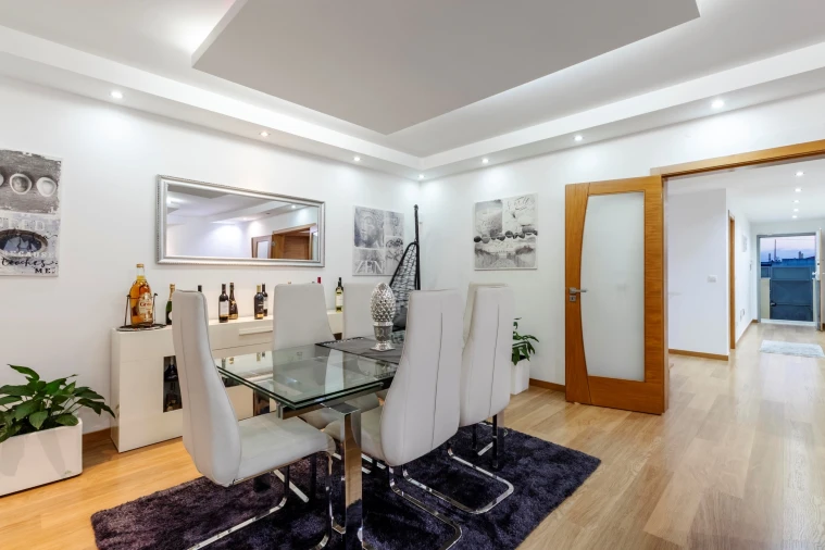 Moradia T4 para Venda em Rio de Mouro Foto 14