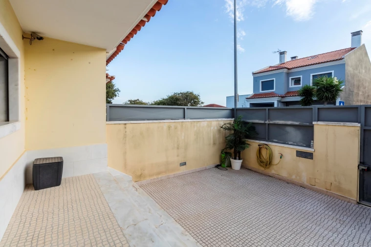 Moradia T4 para Venda em Rio de Mouro Foto 70