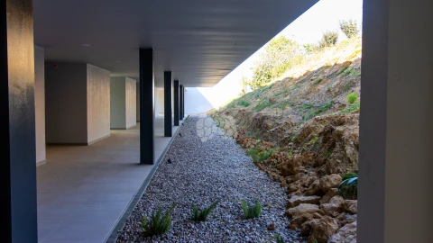 Moradia T9 para Venda em Sesimbra (Castelo)