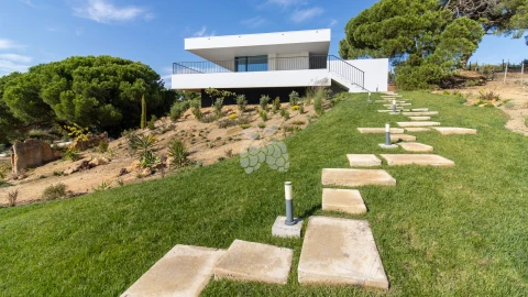 Moradia T9 para Venda em Sesimbra (Castelo)