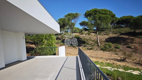 Moradia T9 para Venda em Sesimbra (Castelo)
