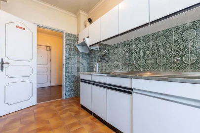 Apartamento T2 para Venda em Benfica