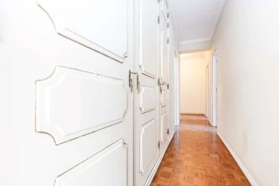 Apartamento T2 para Venda em Benfica