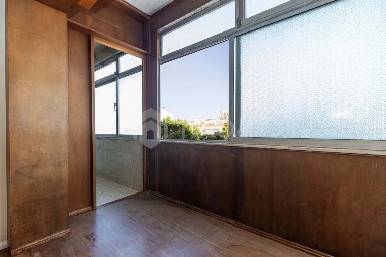 Apartamento T2 para Venda em Benfica Foto 9