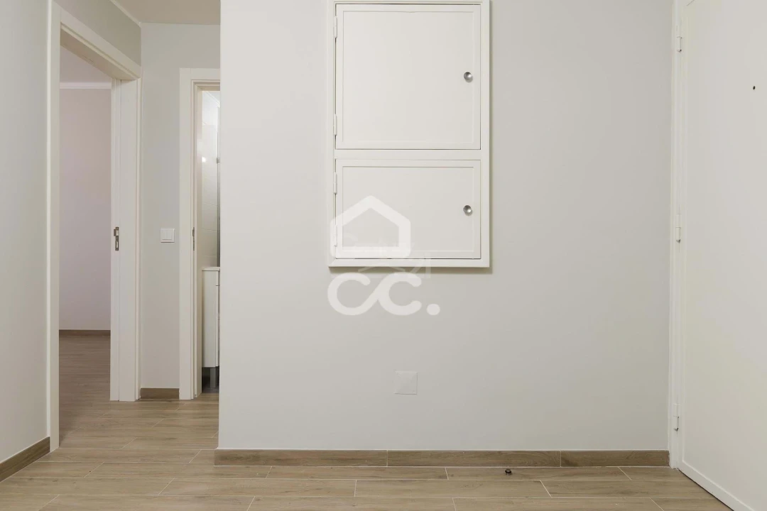 Apartamento T3 para Venda em Porto Salvo Foto 4