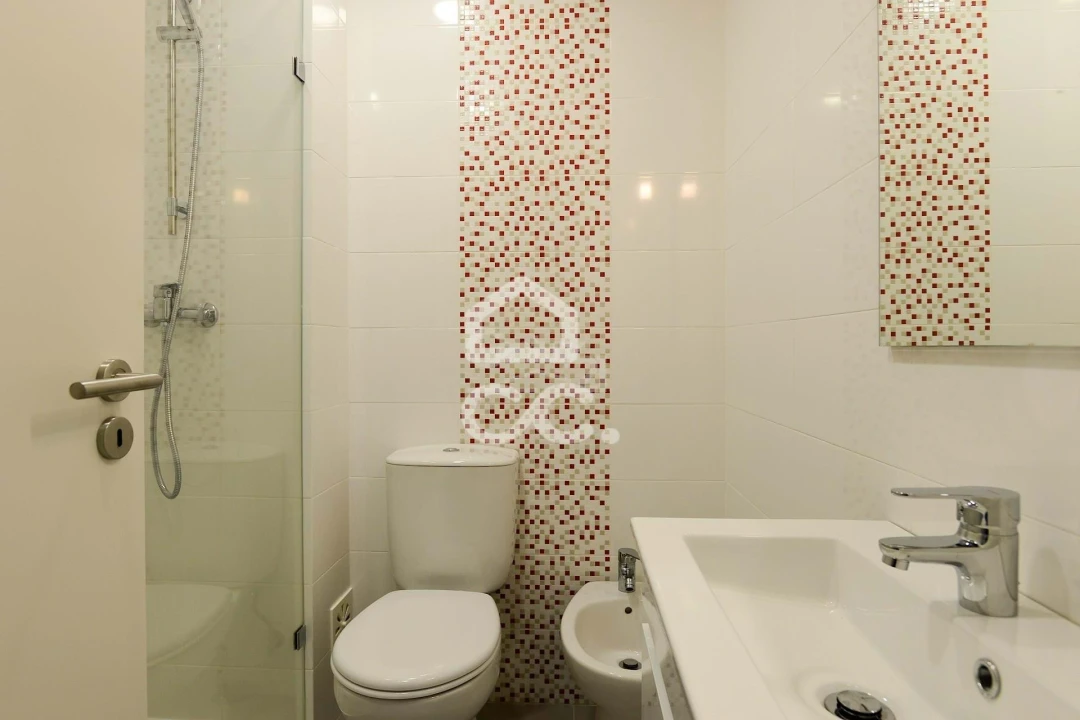 Apartamento T3 para Venda em Porto Salvo Foto 13