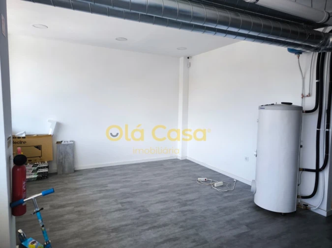 Negócio para Venda em Mafamude e Vilar do Paraíso Foto 13