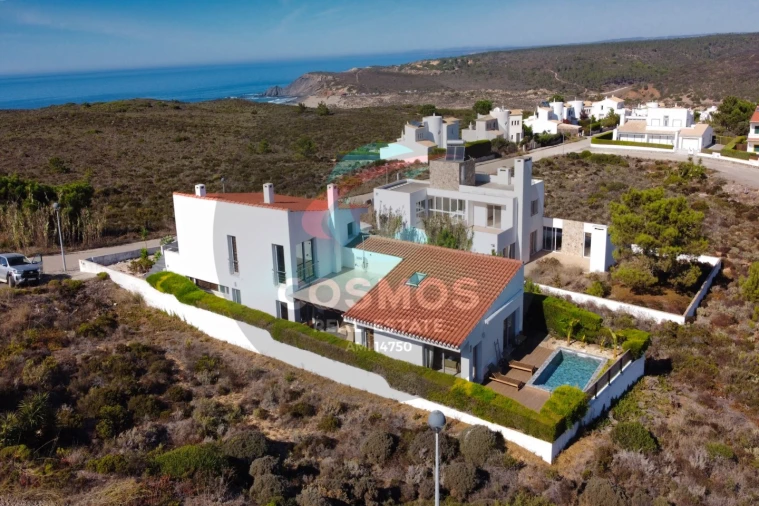 Moradia T4 para Venda em Aljezur Foto 38