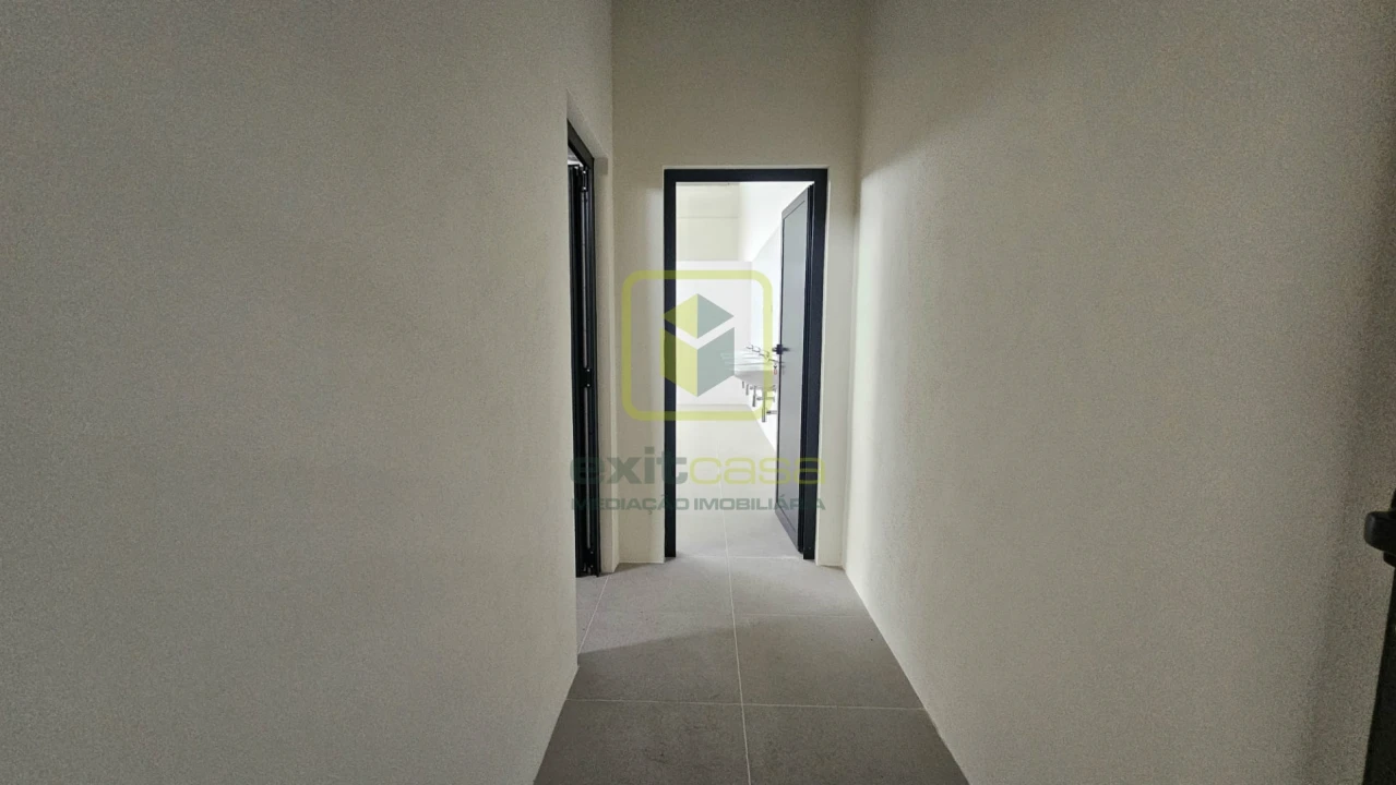 Armazém para Venda em Soza Foto 15