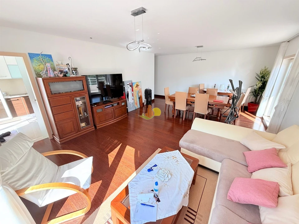 Apartamento T3 para Venda em Tavarede Foto 8