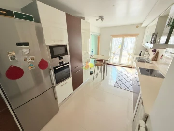 Apartamento T3 para Venda em Tavarede