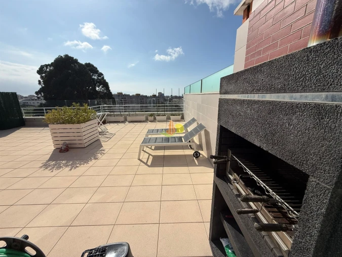 Apartamento T3 para Venda em Tavarede Foto 13