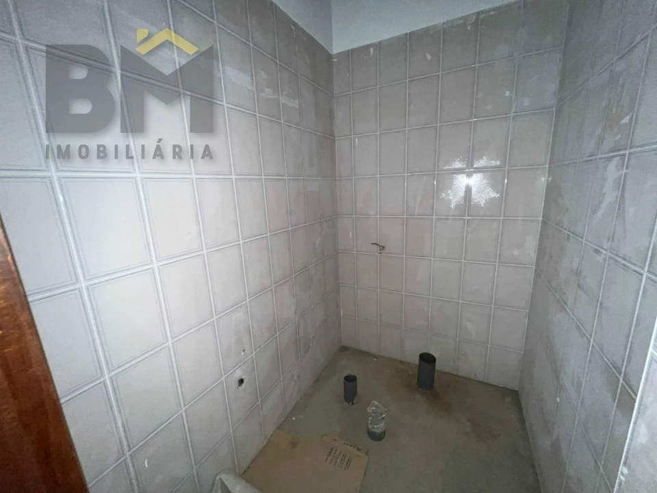 Loja para Arrendamento em Castelo Branco Foto 8